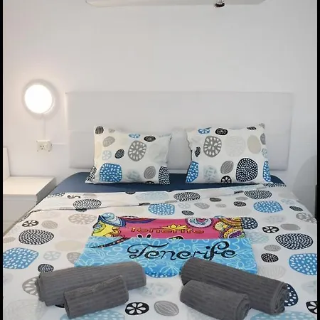 Cosmocom Apartments In Tenerife Apartmán *