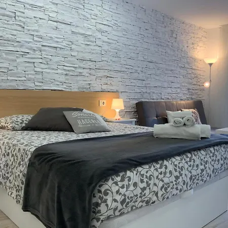 Cosmocom Apartments In Tenerife 公寓 *